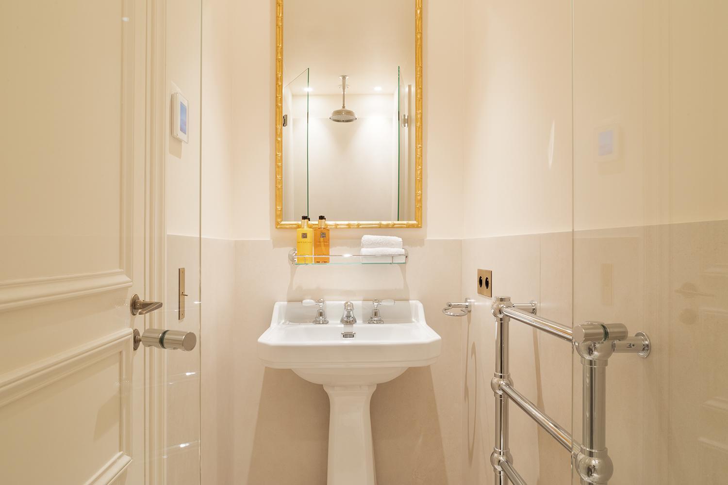 Pick A Flat'S Apartements With Services In Louvre - Rue Des Halles ปารีส ภายนอก รูปภาพ